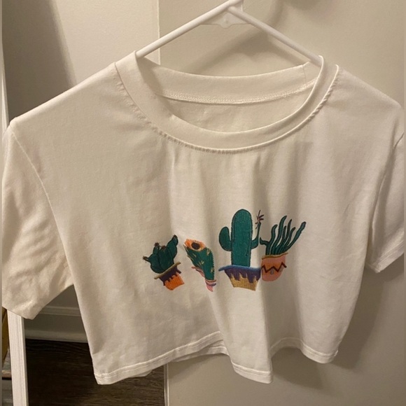 Cactus Graphic Print Cropped White T-Shirt Women’s Sz Small​ - Picture 1 of 1